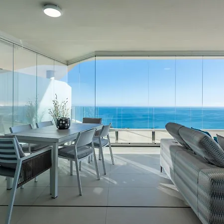 Stupa Hills - Spectacular Sea Views ベナルマデナ